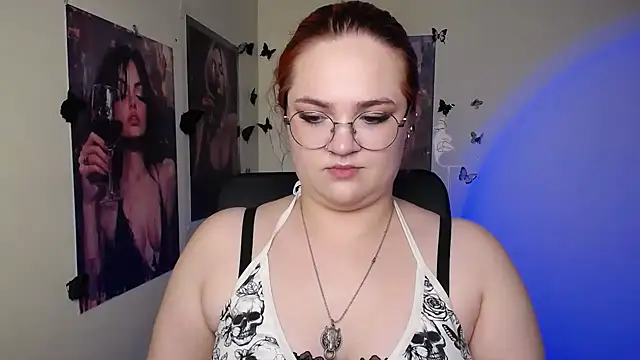 Snapshot of RinaRiii chatting on 23, 7, 2026 RinaRiii online show from 23, 7, 2026