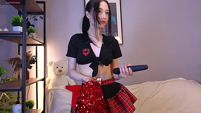 Snapshot of Rose_verby chatting on 18, 6, 2026 Rose verby online show from 18, 6, 2026