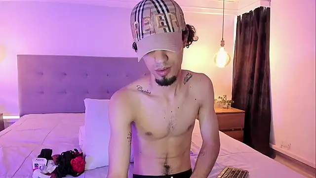 MichaelEvanss  online show from 24, 6, 2026