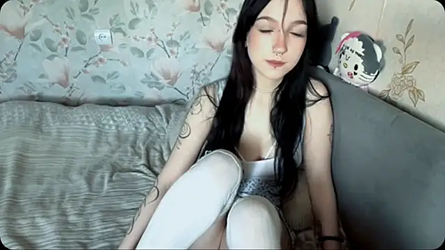 NastiLuxe online show from 3, 5, 2026