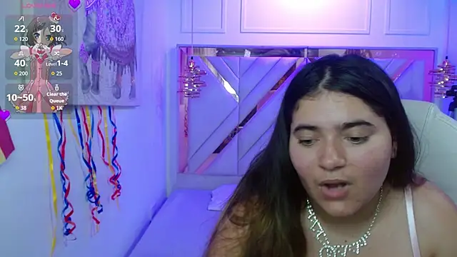 Snapshot of Laurha_ chatting on 8, 7, 2026 Laurha online show from 8, 7, 2026