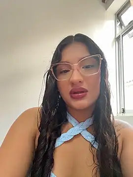 Snapshot of SabrinaX_X chatting on 5, 8, 2026 SabrinaX X online show from 5, 8, 2026