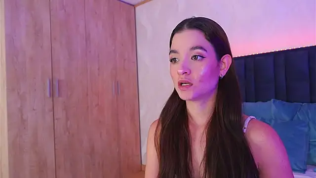 LucyFlame online show from 21, 7, 2026