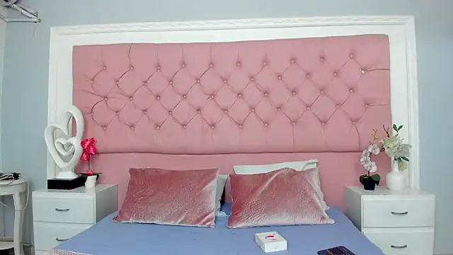 Snapshot of SarahDoll__ chatting on 17, 6, 2026 SarahDoll online show from 17, 6, 2026