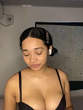 Snapshot of _sweetSabrina- chatting on 28, 6, 2026 sweetSabrina- online show from 28, 6, 2026