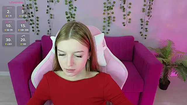 Snapshot of Eva_Th0mpson chatting on 11, 6, 2026 Eva Th0mpson online show from 11, 6, 2026