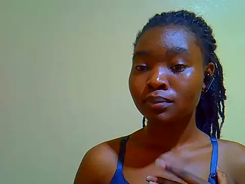 Snapshot of Afrikana5 chatting on 19, 5, 2026 Afrikana5 online show from 19, 5, 2026