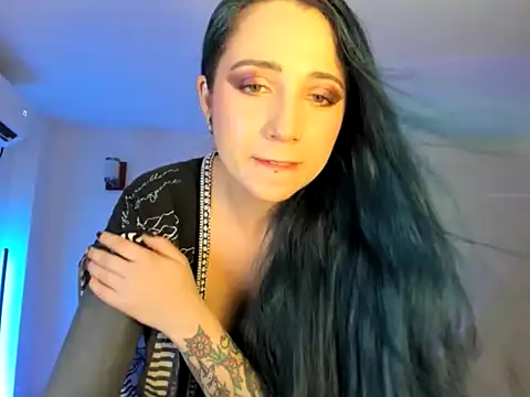 Snapshot of EvangelineLoveee chatting on 28, 5, 2026 EvangelineLoveee online show from 28, 5, 2026