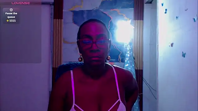 jannyheat online show from 8, 3, 2026