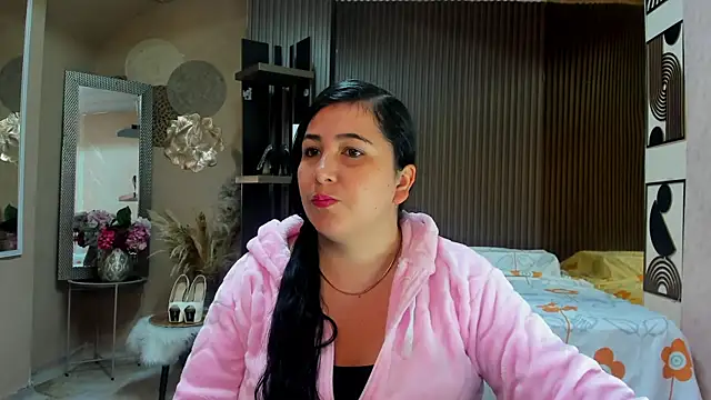 Snapshot of BBWLuxuryMuse chatting on 6, 5, 2026 BBWLuxuryMuse online show from 6, 5, 2026