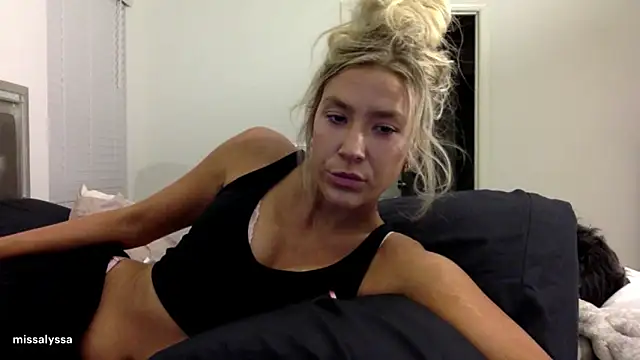 Snapshot of Misss_alyssaaa chatting on 8, 6, 2026 Misss alyssaaa online show from 8, 6, 2026