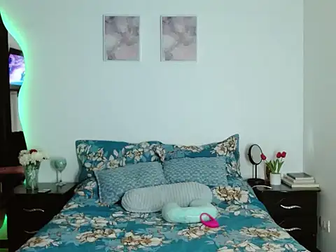 Obsidianlove1 online show from 31, 5, 2026