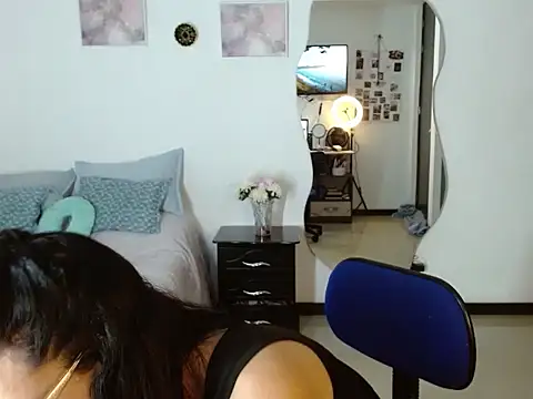 Obsidianlove1 online show from 19, 6, 2026