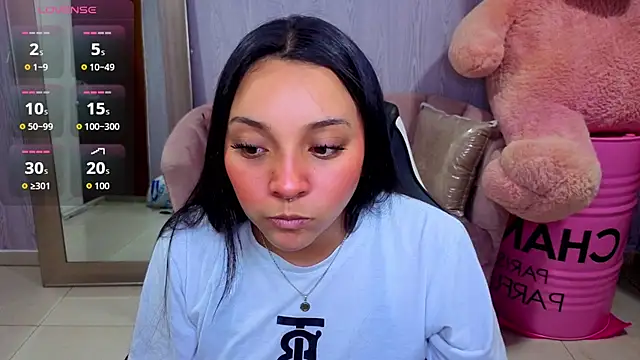 Snapshot of lia_harper_t chatting on 24, 6, 2026 lia harper t online show from 24, 6, 2026