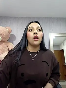 Snapshot of lia_harper_t chatting on 9, 7, 2026 lia harper t online show from 9, 7, 2026