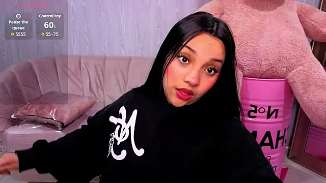 Snapshot of lia_harper_t chatting on 18, 7, 2026 lia harper t online show from 18, 7, 2026