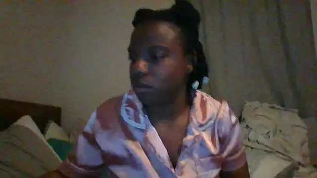 Snapshot of princesselizabeth chatting on 7, 5, 2026 princesselizabeth online show from 7, 5, 2026