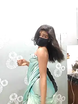 Snapshot of Hot_Candy77 chatting on 18, 6, 2026 Hot Candy77 online show from 18, 6, 2026