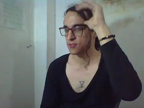 Snapshot of LaCuerva chatting on 16, 5, 2026 LaCuerva online show from 16, 5, 2026