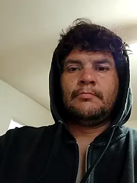 matdog027374 online show from 5, 5, 2026