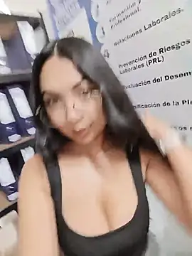Snapshot of JENNIFER__03 chatting on 27, 6, 2026 JENNIFER 03 online show from 27, 6, 2026