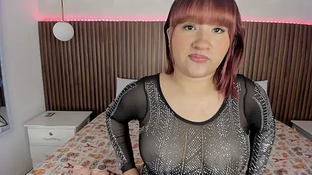 Snapshot of Dafne_Evaans chatting on 14, 5, 2026 Dafne Evaans online show from 14, 5, 2026