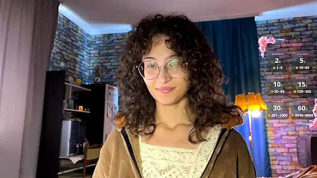 Snapshot of CurlyWinx chatting on 30, 5, 2026 CurlyWinx online show from 30, 5, 2026