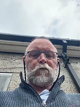 Moonraker64 online show from 3, 5, 2026