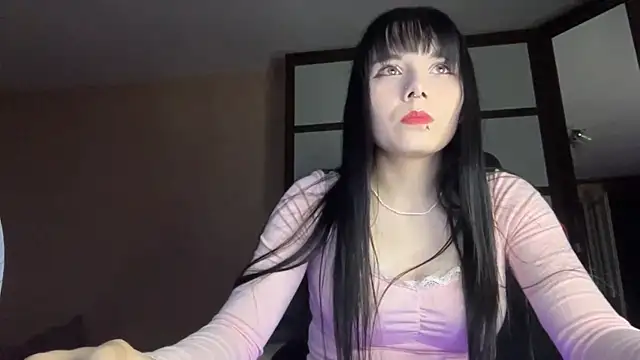 gothicq online show from 9, 5, 2026