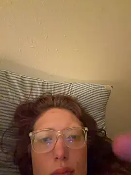 Snapshot of Thicklani0205 chatting on 3, 6, 2026 Thicklani0205 online show from 3, 6, 2026