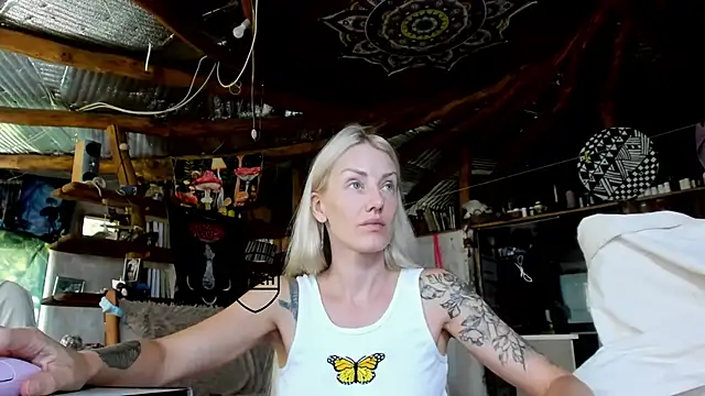 Snapshot of wildforestmuse_ chatting on 2, 8, 2026 wildforestmuse online show from 2, 8, 2026