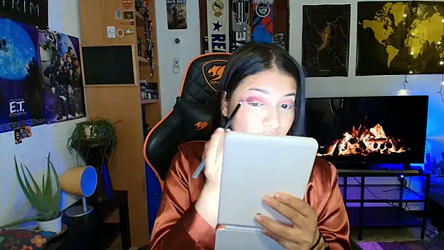 sofiaveega online show from 7, 5, 2026