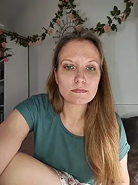 Snapshot of Candy_Cougar chatting on 8, 7, 2026 Candy Cougar online show from 8, 7, 2026