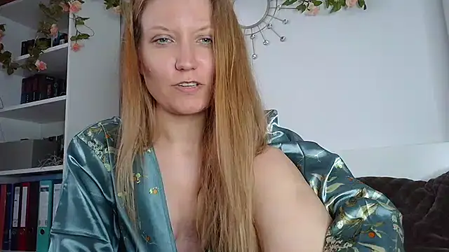 Snapshot of Candy_Cougar chatting on 19, 7, 2026 Candy Cougar online show from 19, 7, 2026