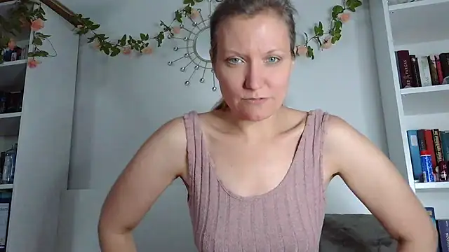 Snapshot of Candy_Cougar chatting on 26, 7, 2026 Candy Cougar online show from 26, 7, 2026