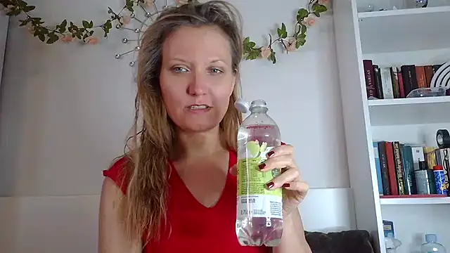 Snapshot of Candy_Cougar chatting on 28, 7, 2026 Candy Cougar online show from 28, 7, 2026