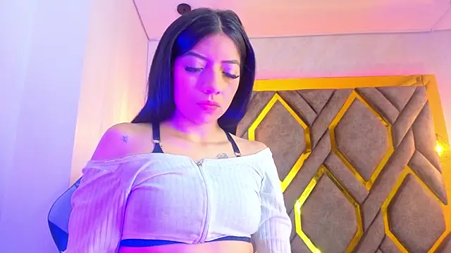 Snapshot of Ey_Im_simone_ chatting on 26, 5, 2026 Ey Im simone online show from 26, 5, 2026