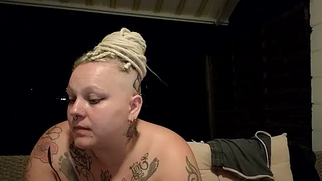 Snapshot of Lady_Peggi chatting on 26, 6, 2026 Lady Peggi online show from 26, 6, 2026