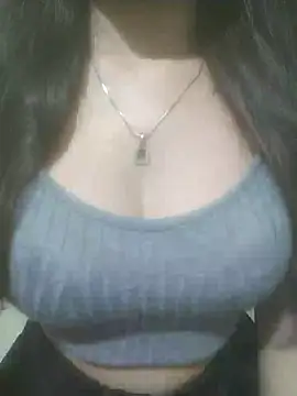Snapshot of Rosy-Girll chatting on 21, 7, 2026 Rosy-Girll online show from 21, 7, 2026
