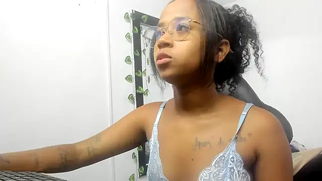 wizarpamela online show from 10, 7, 2026