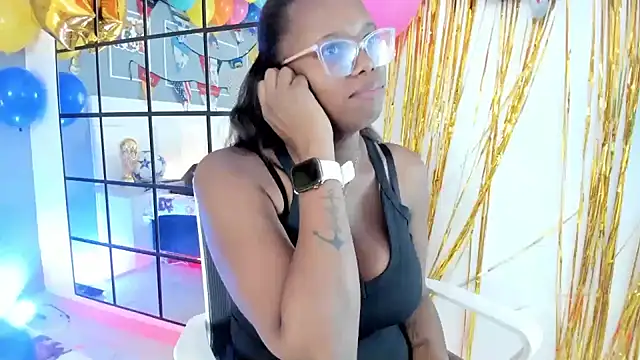 Snapshot of Miss_Khaleesi chatting on 17, 6, 2026 Miss Khaleesi online show from 17, 6, 2026
