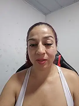 Snapshot of Tumilf chatting on 16, 5, 2026 Tumilf online show from 16, 5, 2026