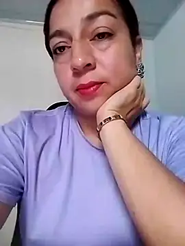 Snapshot of Tumilf chatting on 18, 5, 2026 Tumilf online show from 18, 5, 2026
