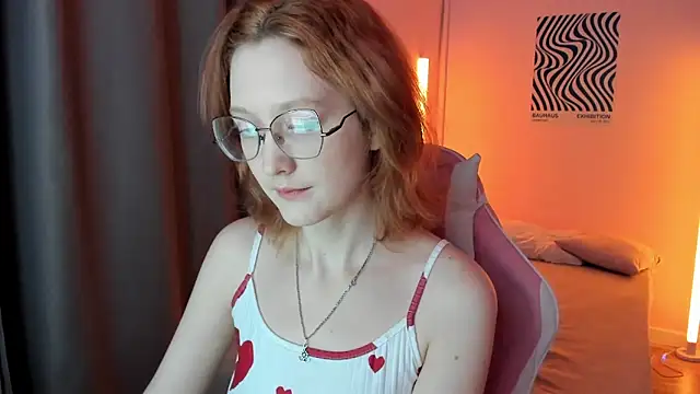 Snapshot of LunaTerry chatting on 16, 5, 2026 LunaTerry online show from 16, 5, 2026