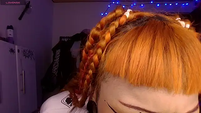 Snapshot of suky_fox chatting on 7, 5, 2026 suky fox online show from 7, 5, 2026