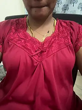 Snapshot of Tamil__Thara003 chatting on 10, 7, 2026 Tamil Thara003 online show from 10, 7, 2026