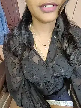 Snapshot of Tamil__Thara003 chatting on 12, 7, 2026 Tamil Thara003 online show from 12, 7, 2026