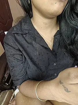 Snapshot of Tamil__Thara003 chatting on 1, 8, 2026 Tamil Thara003 online show from 1, 8, 2026