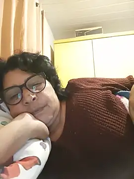 Snapshot of Milena1000 chatting on 25, 6, 2026 Milena1000 online show from 25, 6, 2026