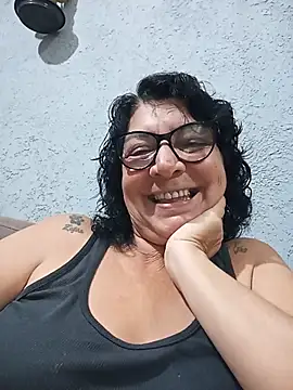 Snapshot of Milena1000 chatting on 27, 6, 2026 Milena1000 online show from 27, 6, 2026